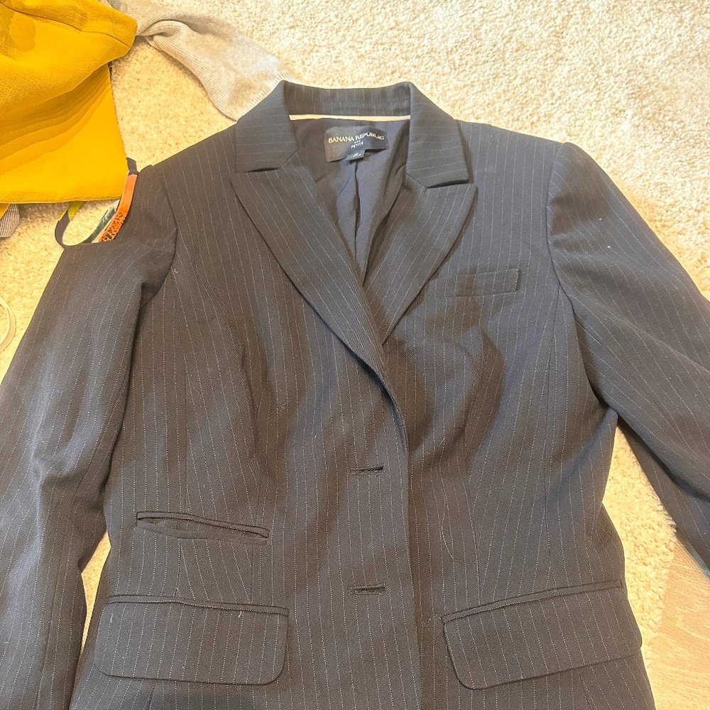 banana republic outlet jacket blazer 4P petite size blue and white